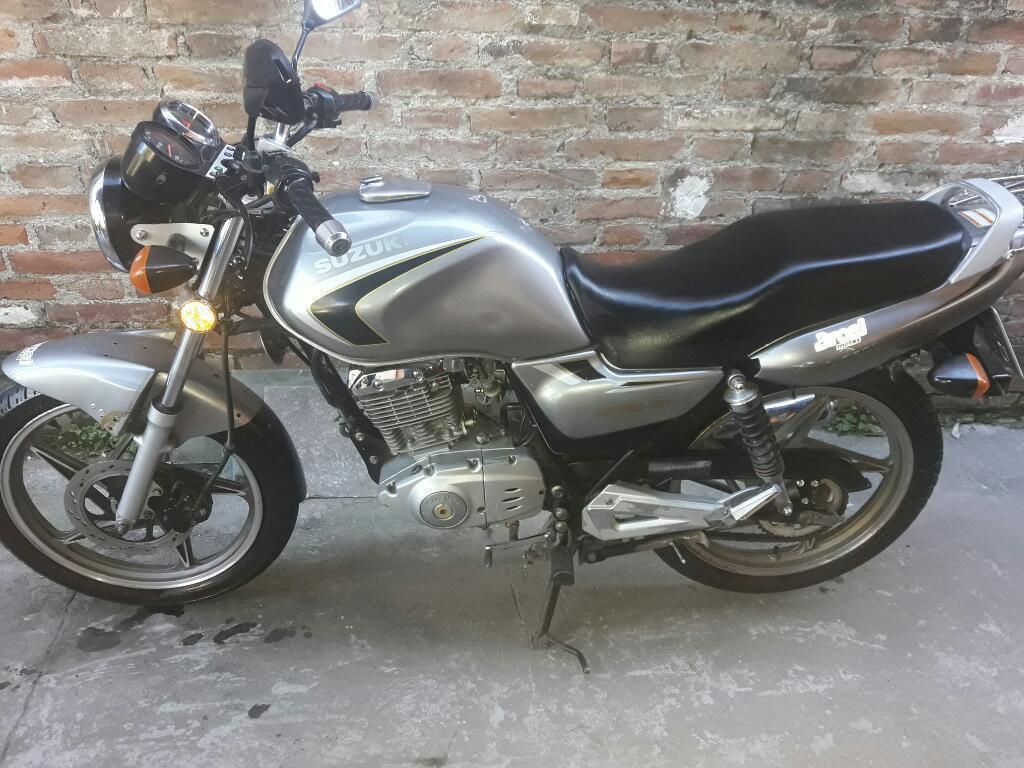 Suzuki 125 Vendo Impec