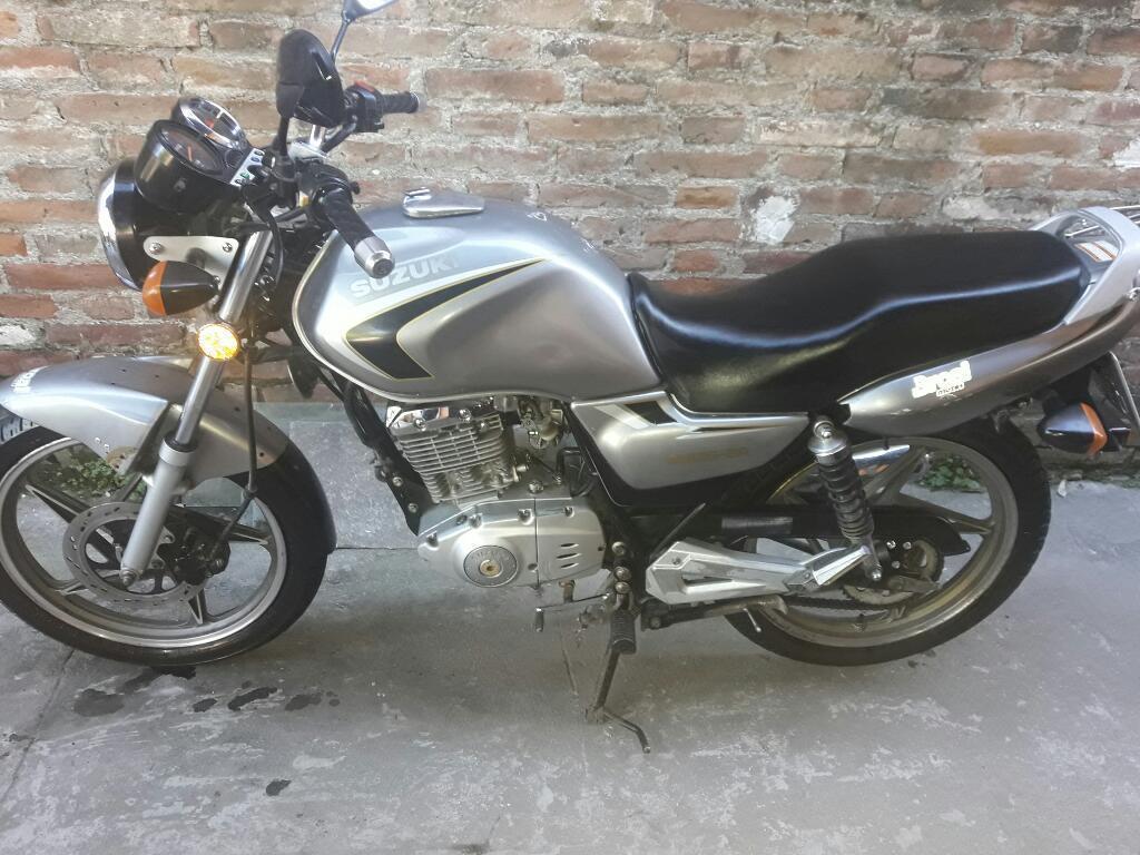 Suzuki 125 Vendo Impec