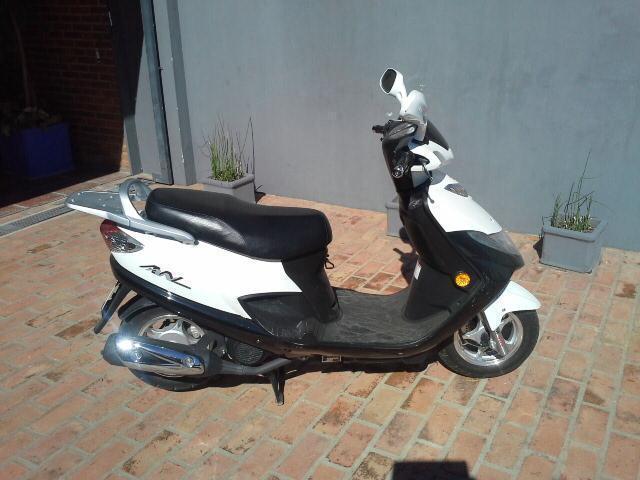 vendo suzuki AN 125 2012