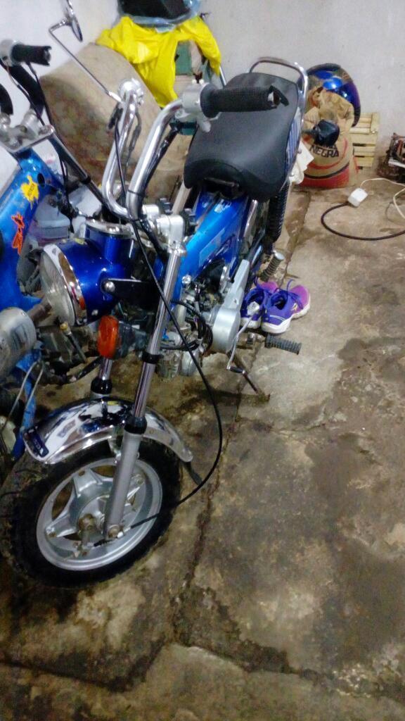 Vendo Honda Dax Todo Original