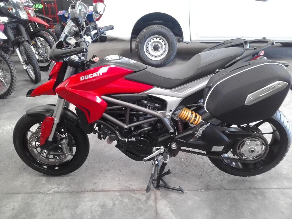 Ducati Hyper Strada 2014