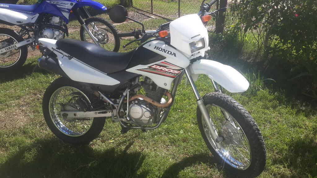 Vendo Honda Bros 125 Muy Buen Estado