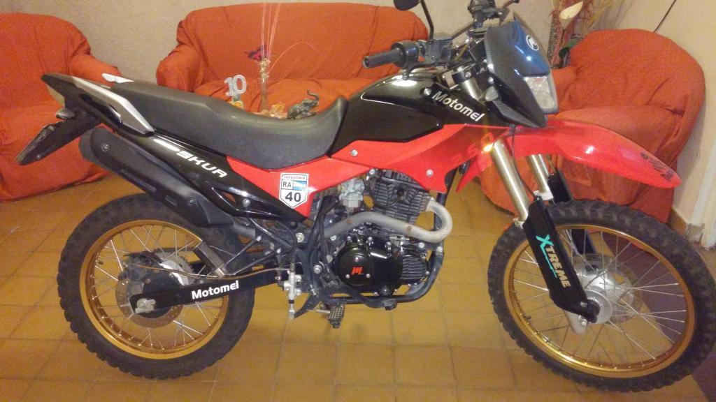 MOTOMEL SKUA 250CC PRO