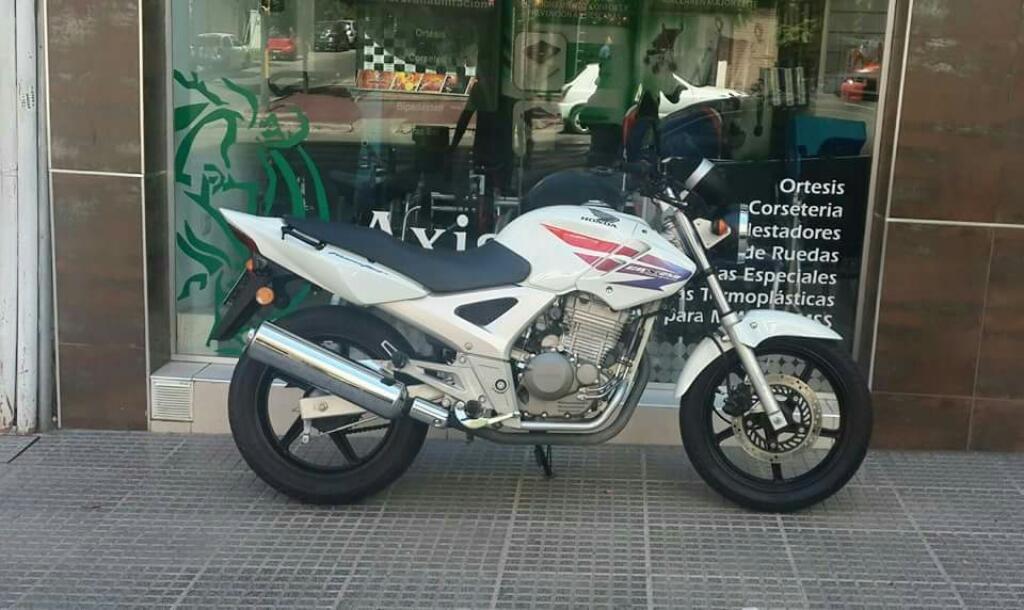 Vendo O Permuto Honda Twister Cbx 250c.c