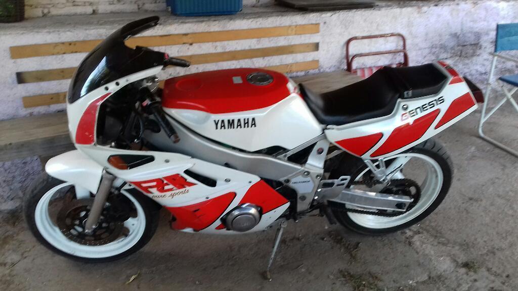 Vendo O Permuto.yamaha 400