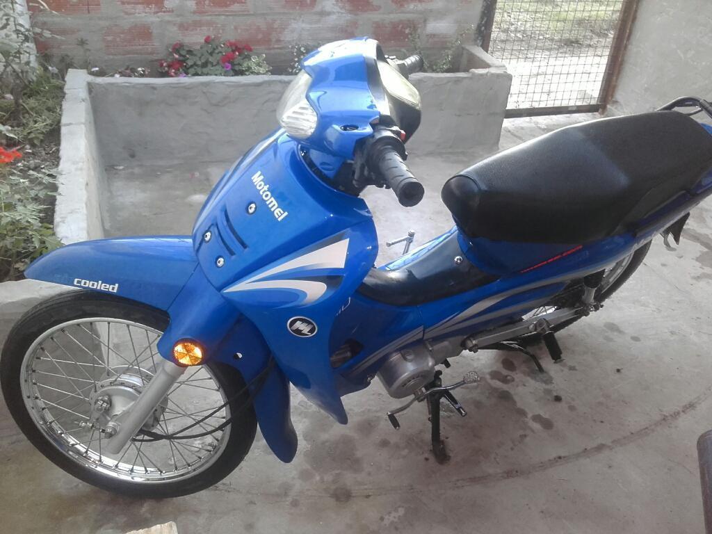 Vendo Moto Muy Linda