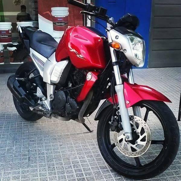 VENDO YAMAHA FZ 150