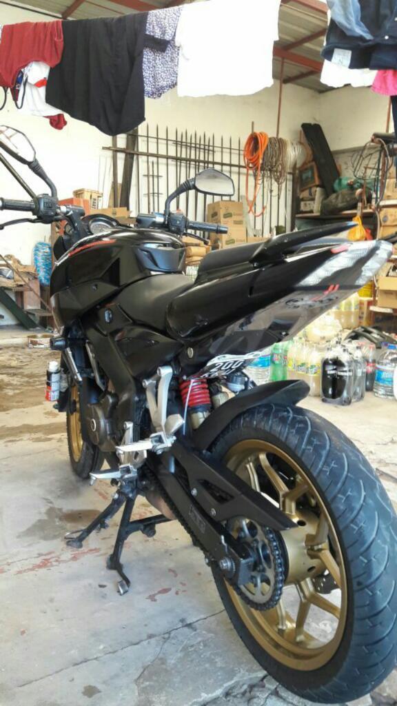 Vendo Rouser Ns200, Modelo 2014