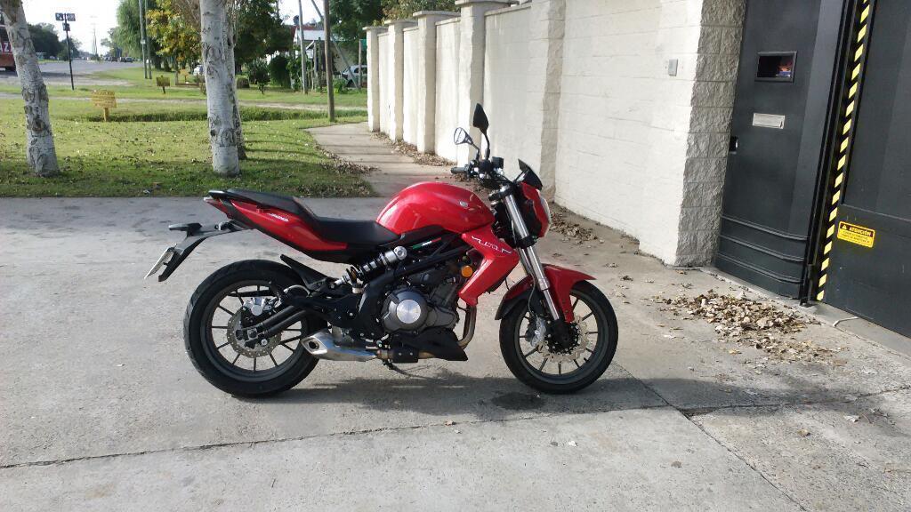 Moto Benelli 300 Cc