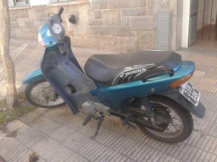 HONDA BIZ 2003