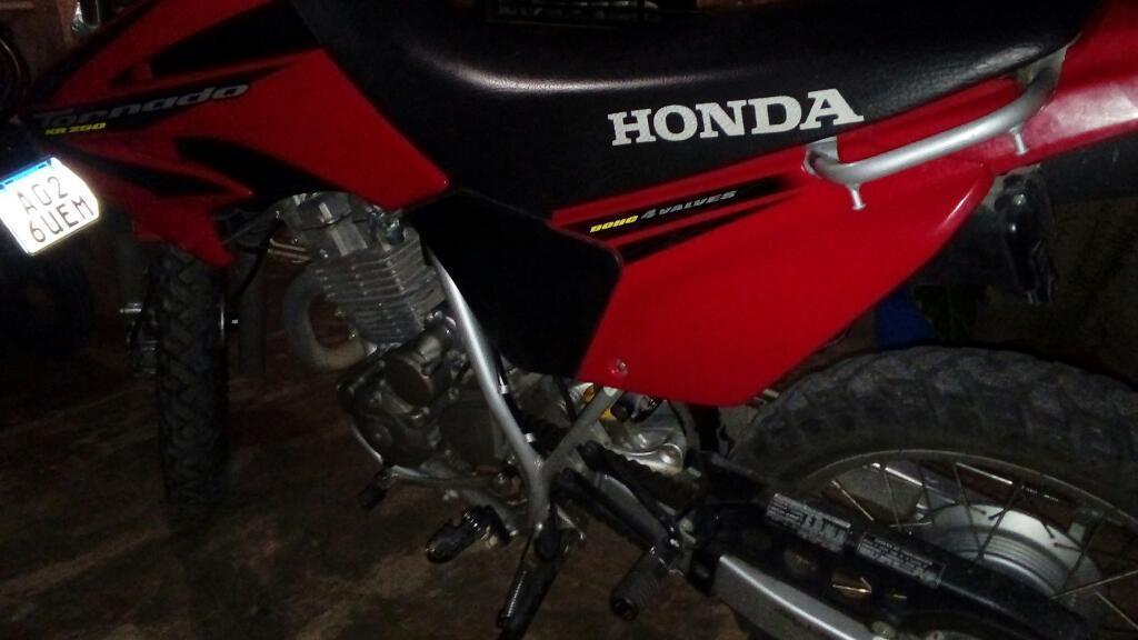 Vendo Honda Tornado