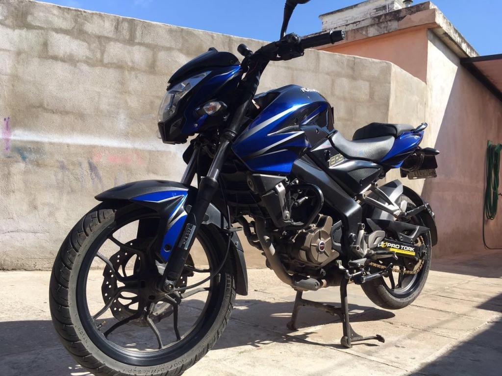 Rouser NS 200 ITV y Grabado de partes