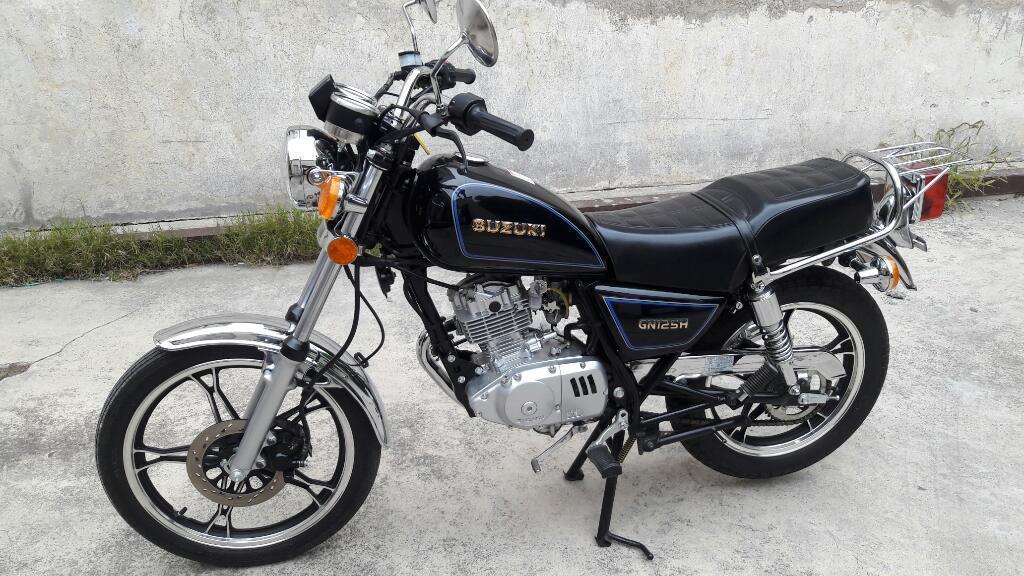 Vendo Moto Suzuki 125 2000km . Mod 2014