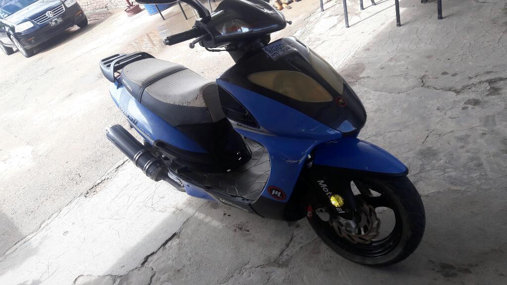 Vendo Moto