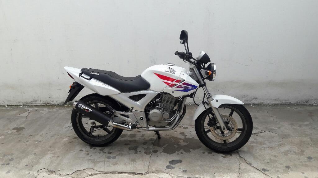 Vendo O Permuto Honda Twister