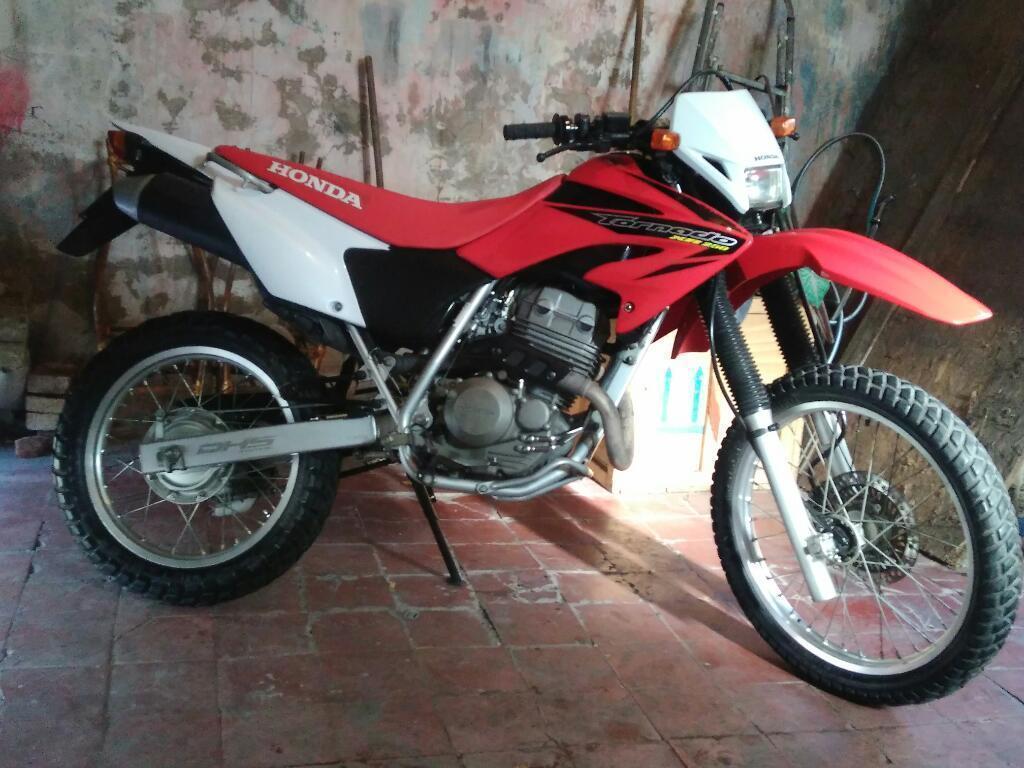 Vendo Honda Tornado