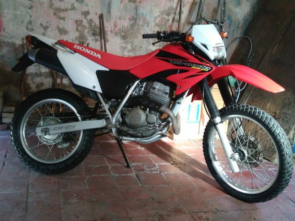 Vendo Honda Tornado