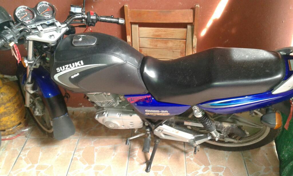 Impecable Suzuki 125 con 7000kilometro