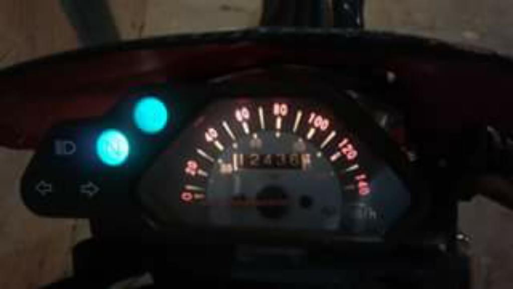 Vendo Zanella Ztt 200 2011 Ah Tramsferir