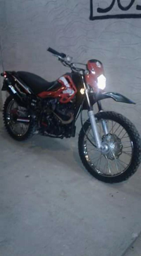 Vendo Zanella Ztt 200 2011 Ah Tramsferir