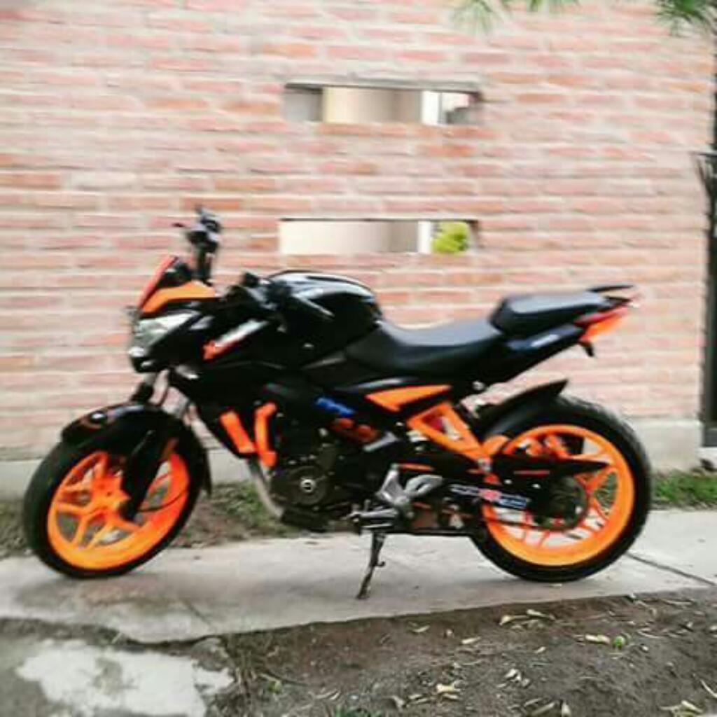 Moto Ns 200 Color Negra