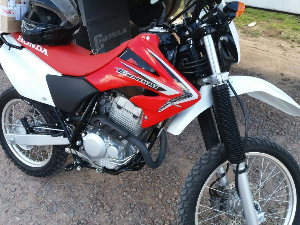 Vendo Honda Tornado 2015impecable