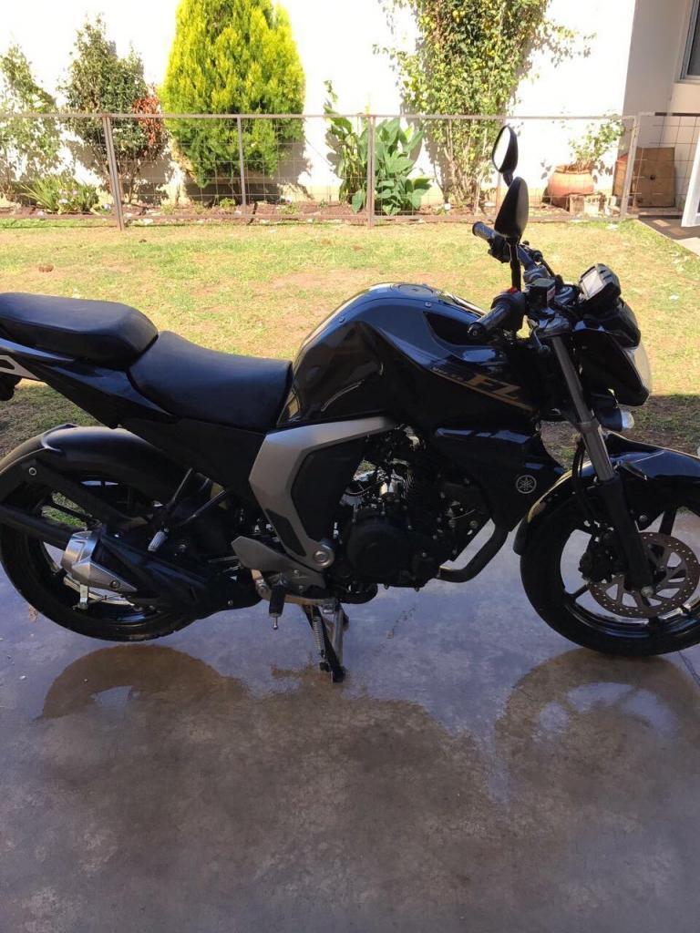 Vendo Yamaha Fz