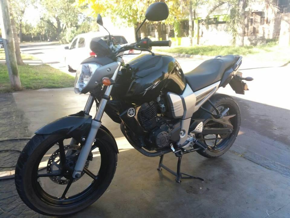 VENDO YAMAHA FZ 16 2011 !!