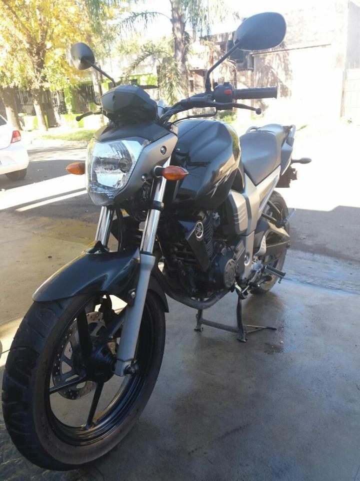 VENDO YAMAHA FZ 16 2011 !!