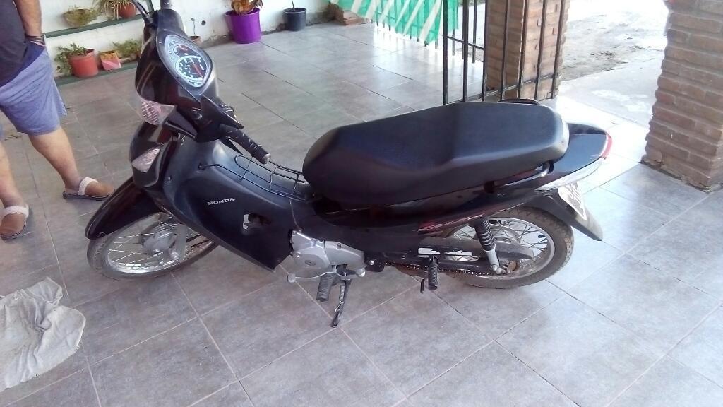 Honda Biz 125.liquido Poco Uso Muy Linda