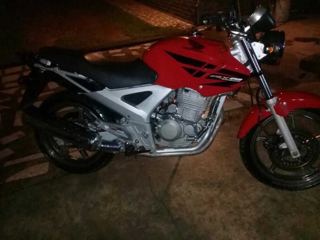 Vendo Honda Twistter en Muy Buen Estado