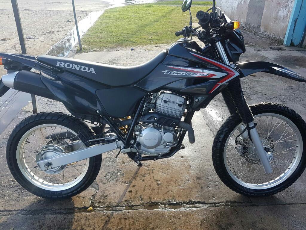 Honda Tornado 250cc