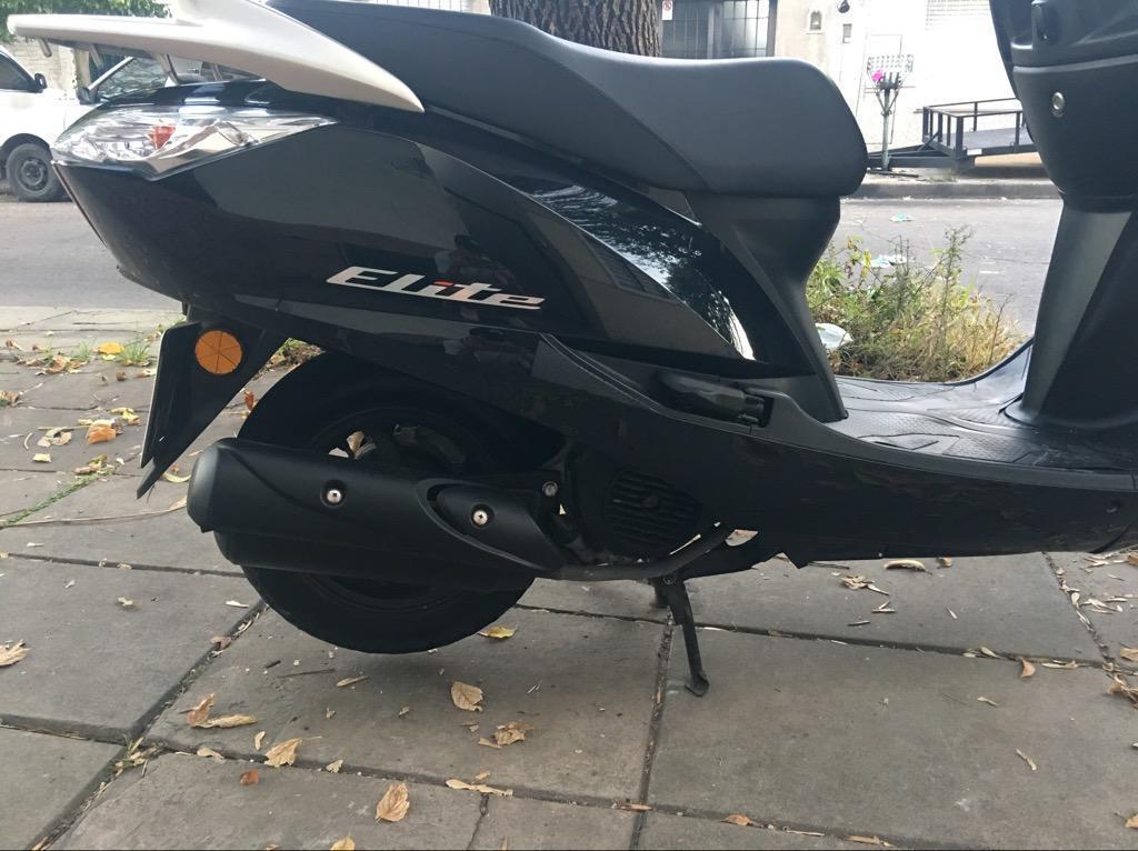 Vendo Honda Elite con 1900 Km