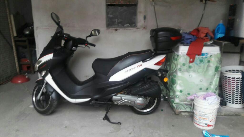 Scooter 150 2015