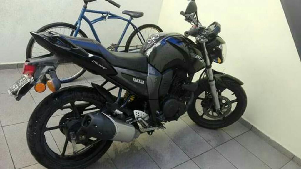 Vendo Permuto por Auto Yamaha Fz16 2011