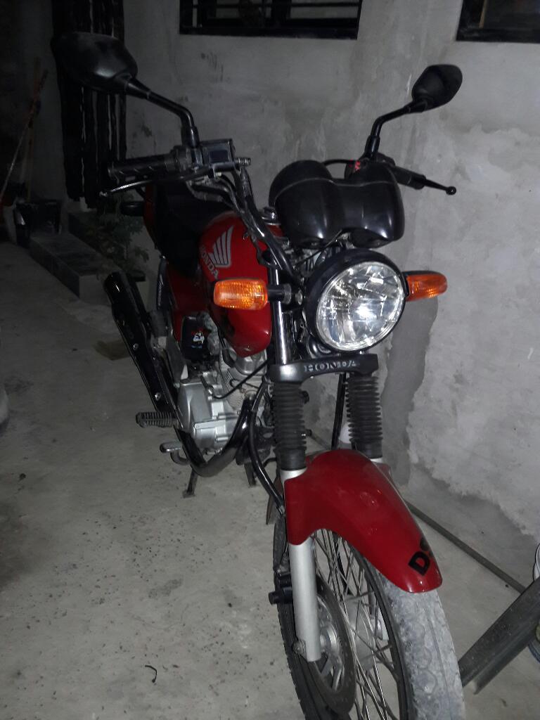 Vendo Cg Titan 150 Modelo 2011