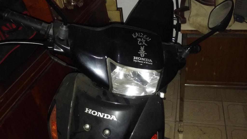 VENDO HONDA WAVE 2013!!!!! 16 KMS!!!!