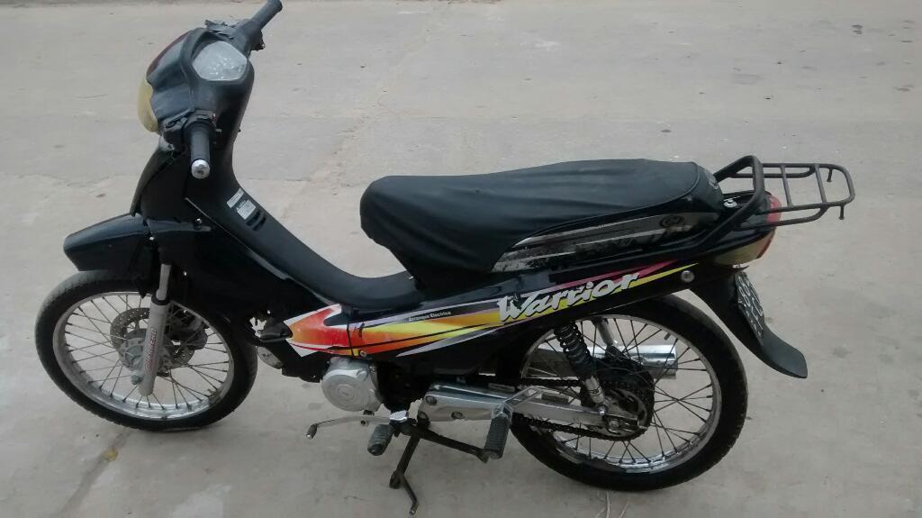 Vendo Moto 110.anda D 10. Todos Los Pape