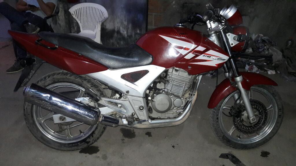 Vendo Honda Twister Md 2013