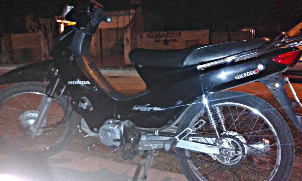 VENDO O PERMUTO HONDA WAVE 2013 NEGRO