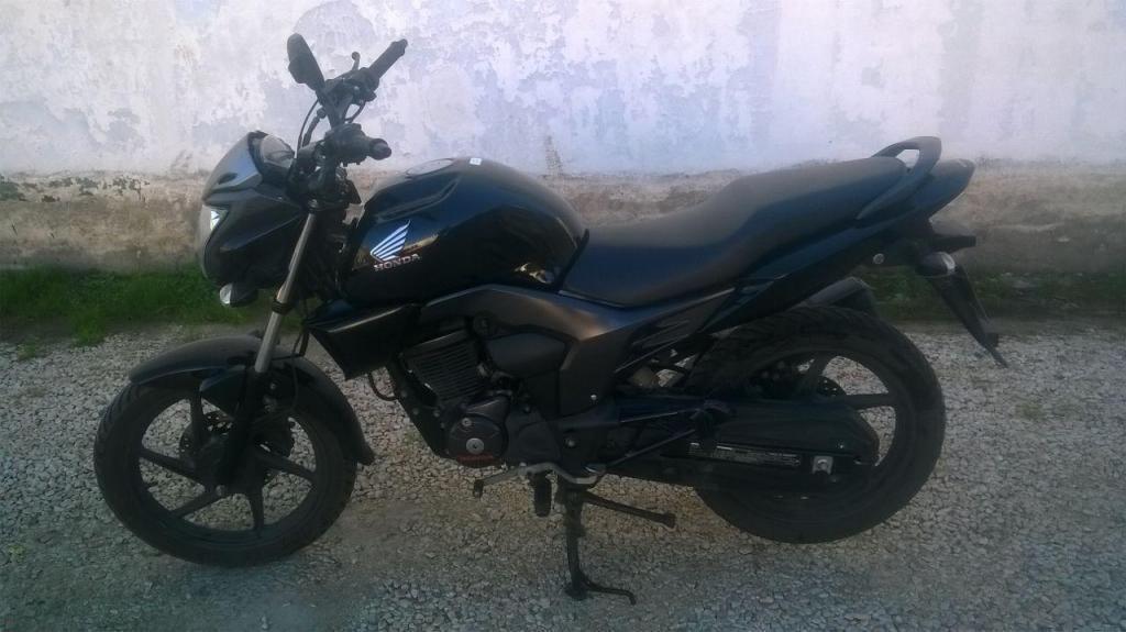 vendo honda invicta