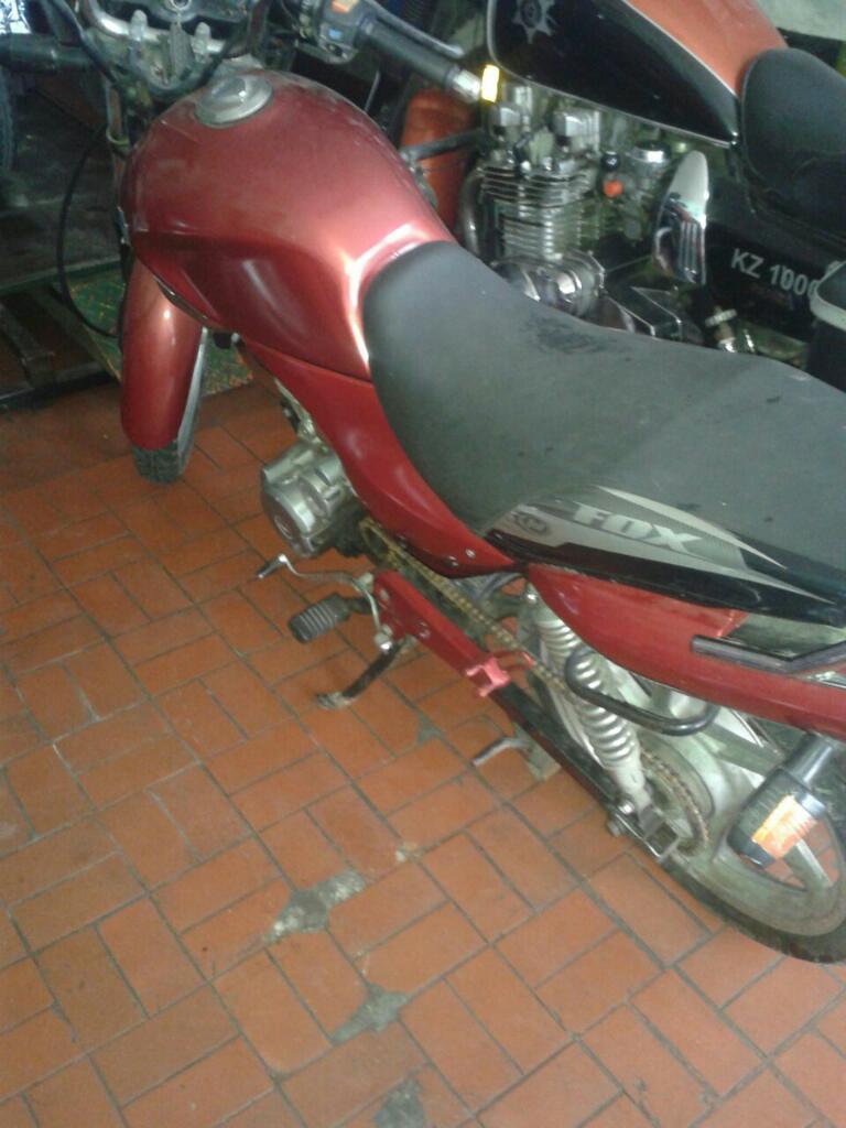 Vendo Moto Honda Esthon