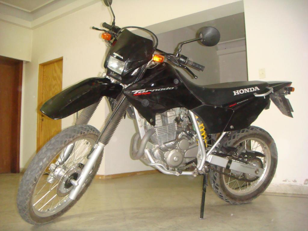 TORNADO 2011,IMPORTADA $ 85000,UNICA MANO,22,000 KMS