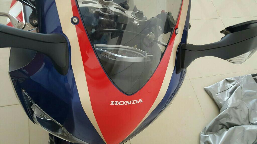 Honda Cbr Hrc 1000 2011