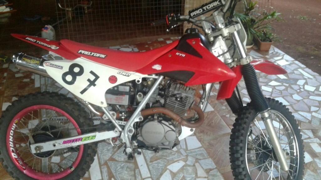 Vendo Honda Xl 200cc Plasticos de Crf