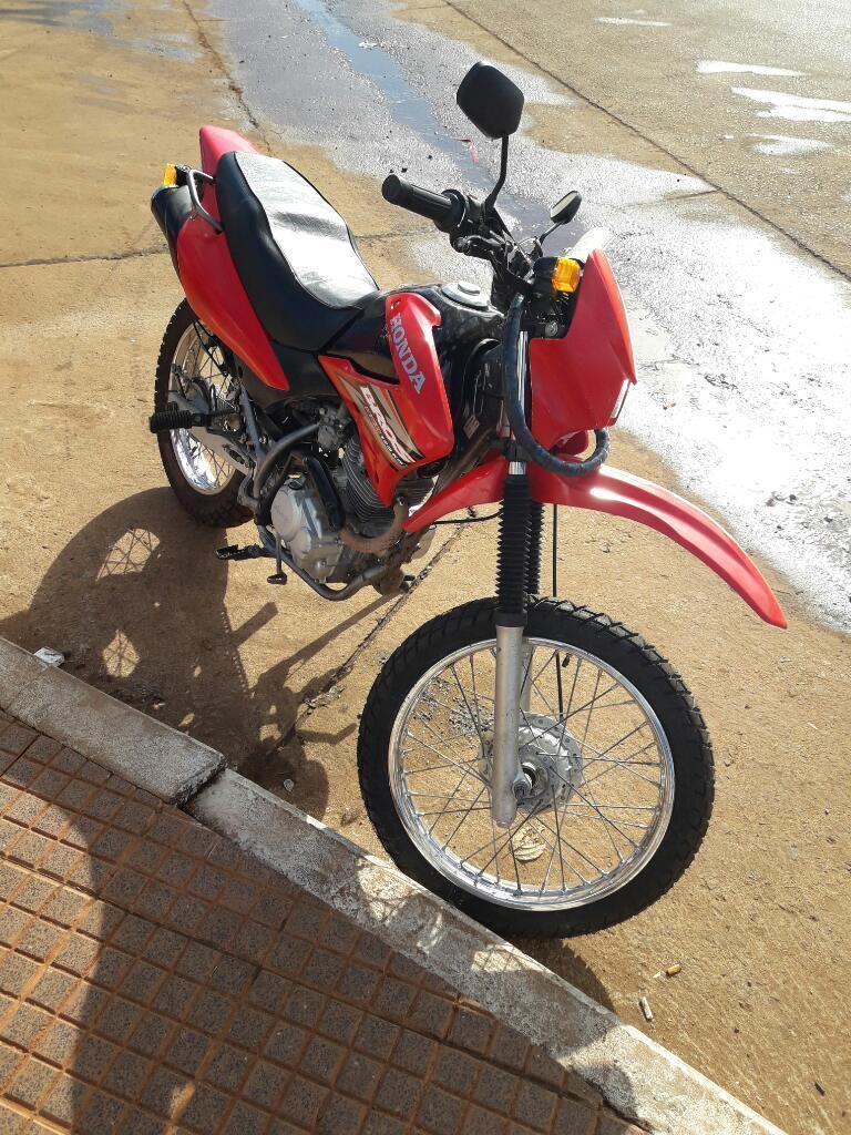 Urgente Vendo Honda Bros 2011