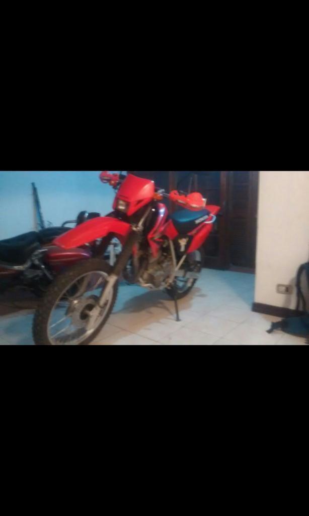 Honda Tornado 2014 Al Dia 08 7000km