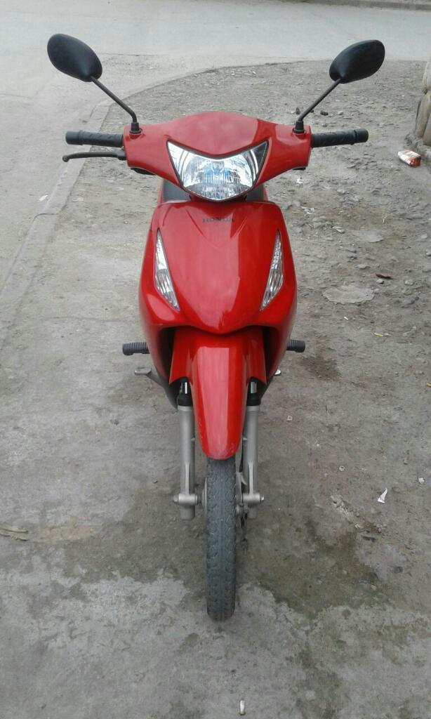 Vendo Honda Biz 125.. Modelo 2013