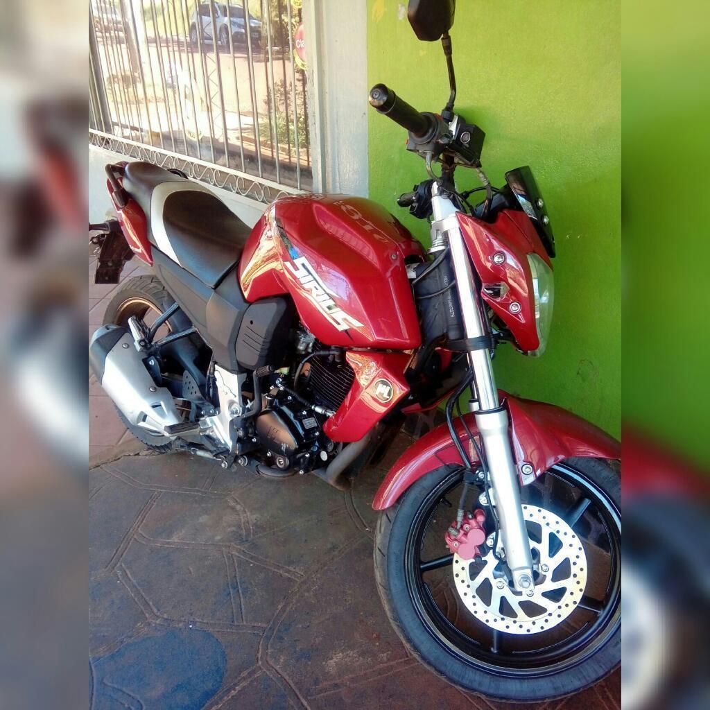 Moto, Excelente Condiciones