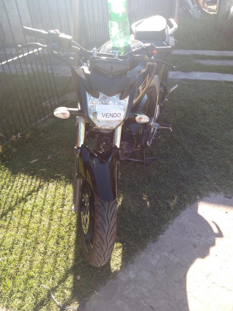 Vendo Yamaha 2015